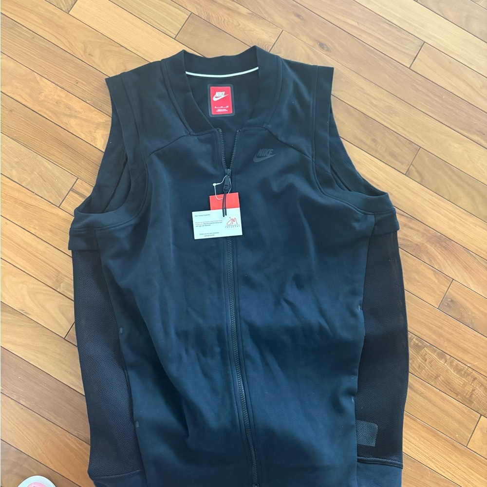 Nike Black Zip-Up Vest